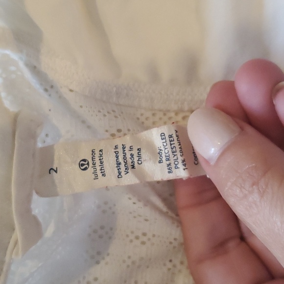 White lulu light weight jacket - Picture 3 of 5